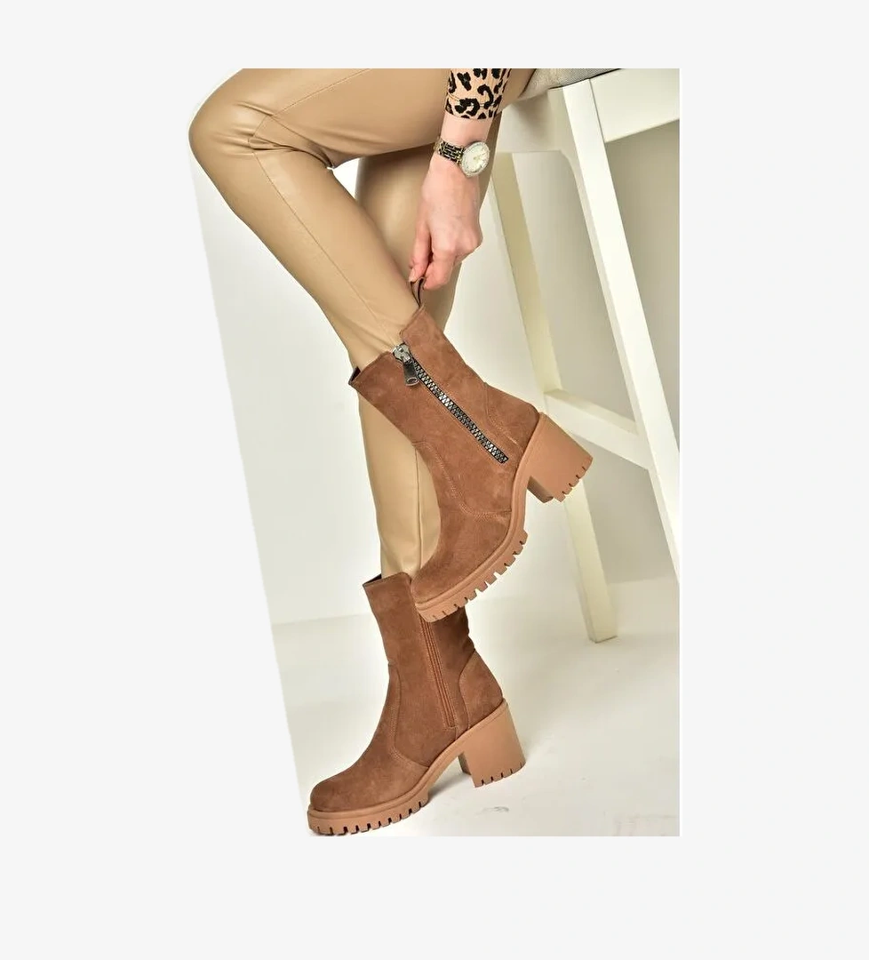 Fox Shoes T6540958 Taba Siyah Kadın Bot model görseli