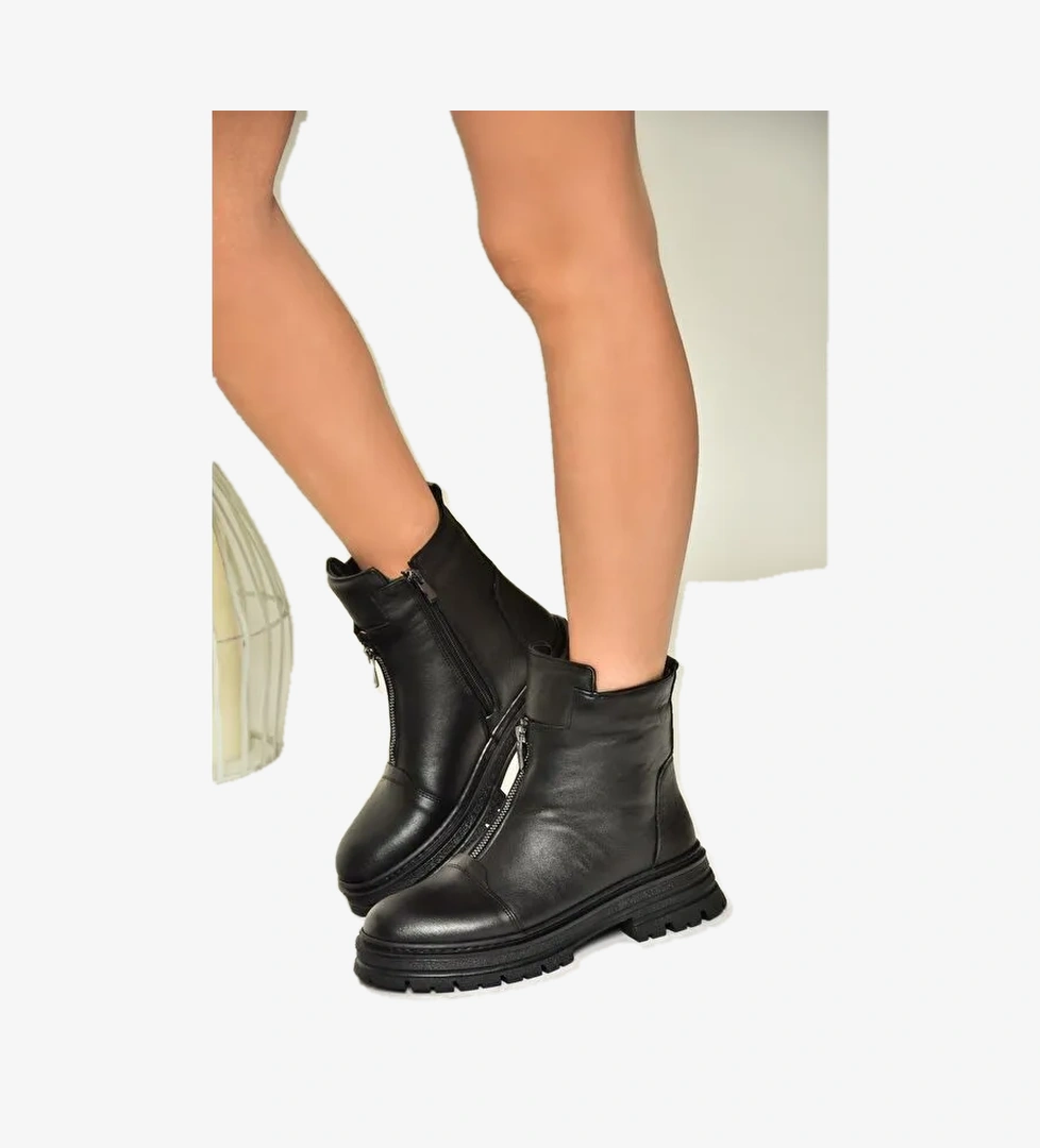 T5551022 Siyah Kadın Bot - Görsel 1