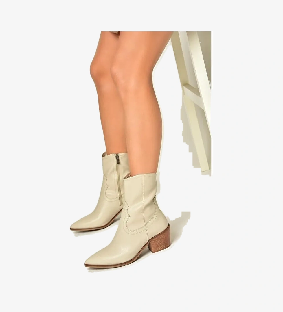 T3566541 Bej Kadın Bot - Görsel 1