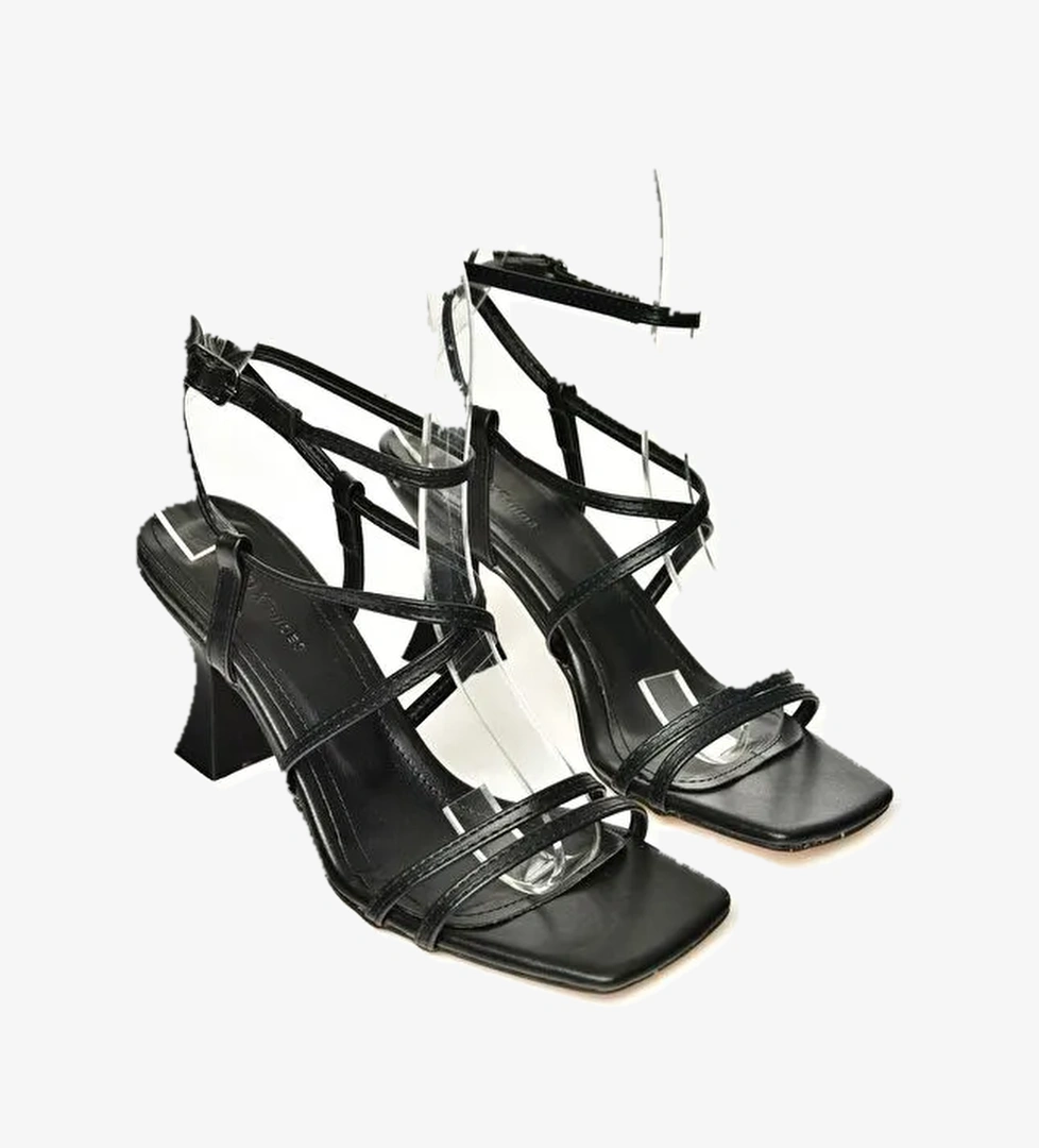 Siyah Kadın Topuklu Ayakkabı - Görsel 1