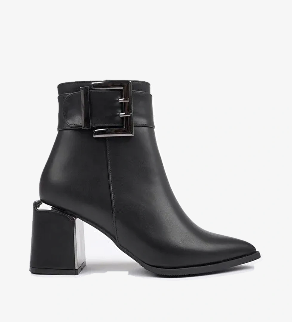 CHİLY Kemer ve Toka Detaylı Kalın Topuklu Kadın Bot - Görsel 1