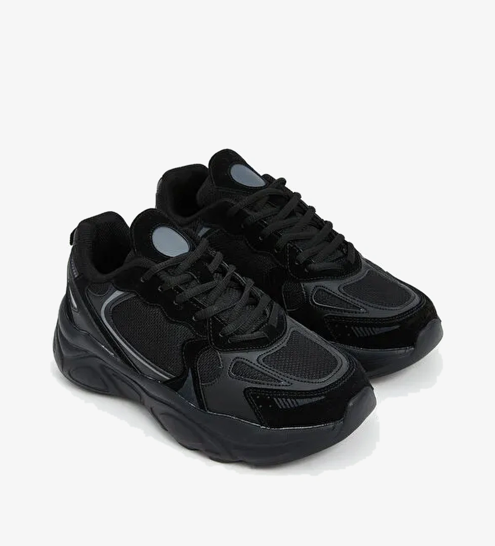 Bağcıklı Kadın Spor Ayakkabı - Görsel 1