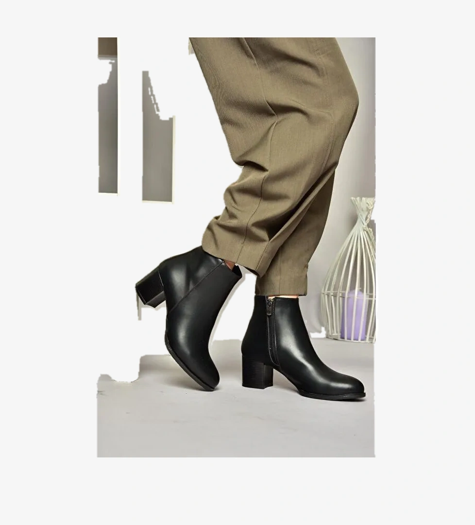 T8201800 Siyah Kadın Topuklu Ayakkabı - Görsel 1