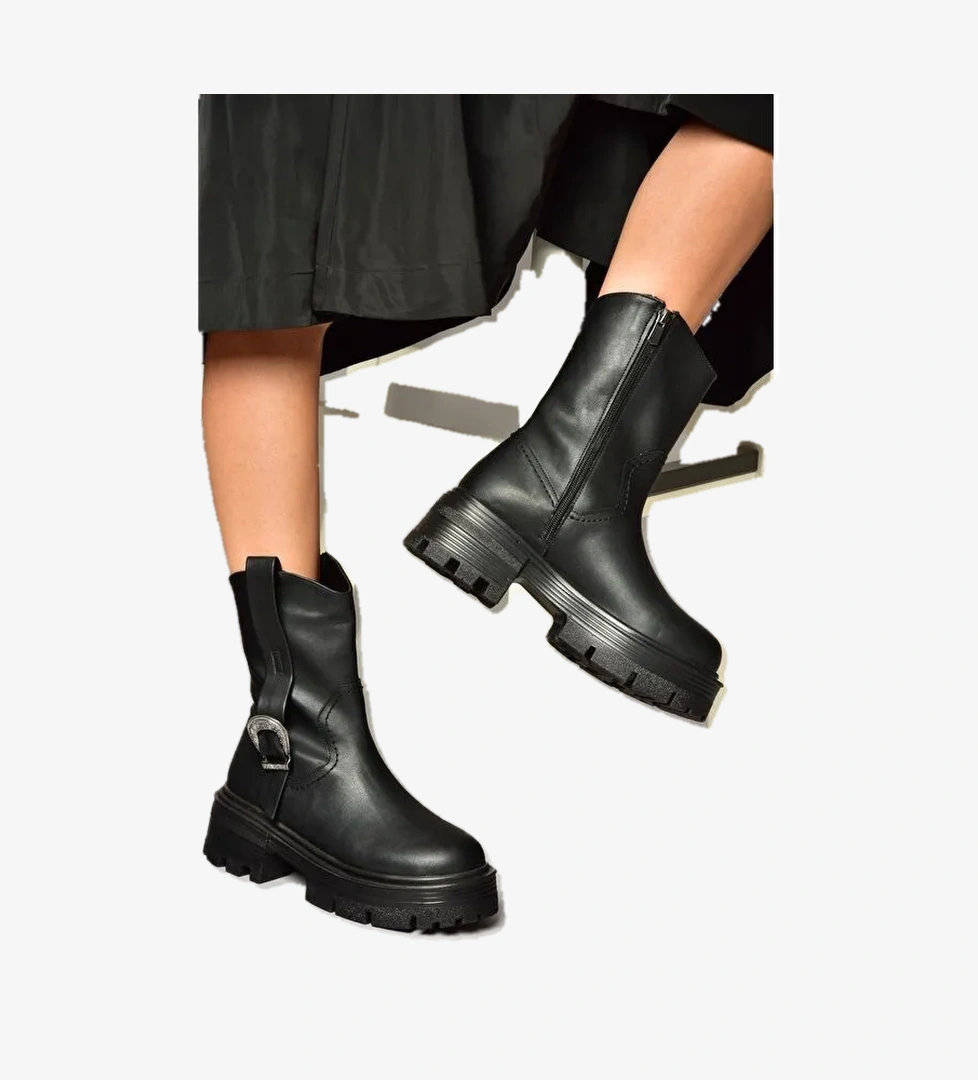 Fox Shoes T2670964 Bej Siyah Kadın Bot model görseli