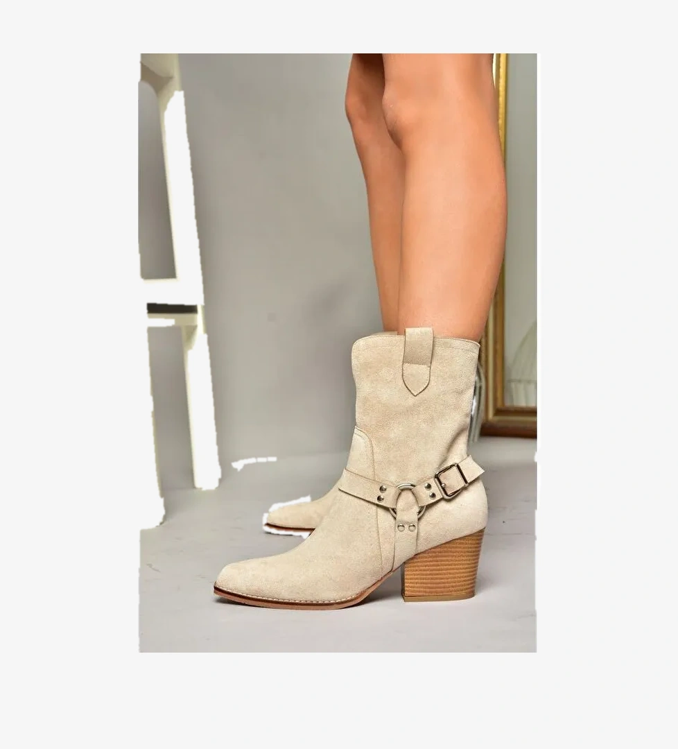 T2960940 Bej Kadın Bot - Görsel 1