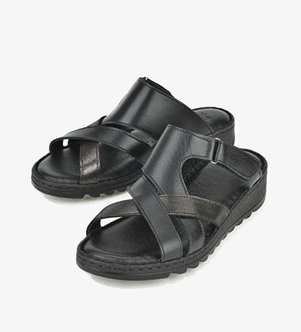 Kadın Hakiki Deri Terlik 1411008Z012 Siyah