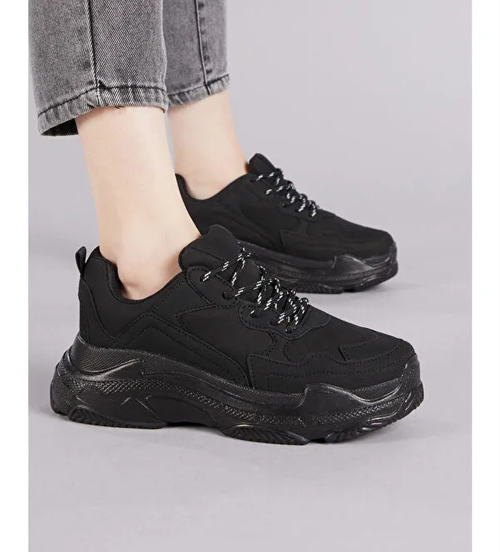 Kadın Siyah Süet Yüksek Taban Bağcıklı Spor Ayakkabı - Görsel 1