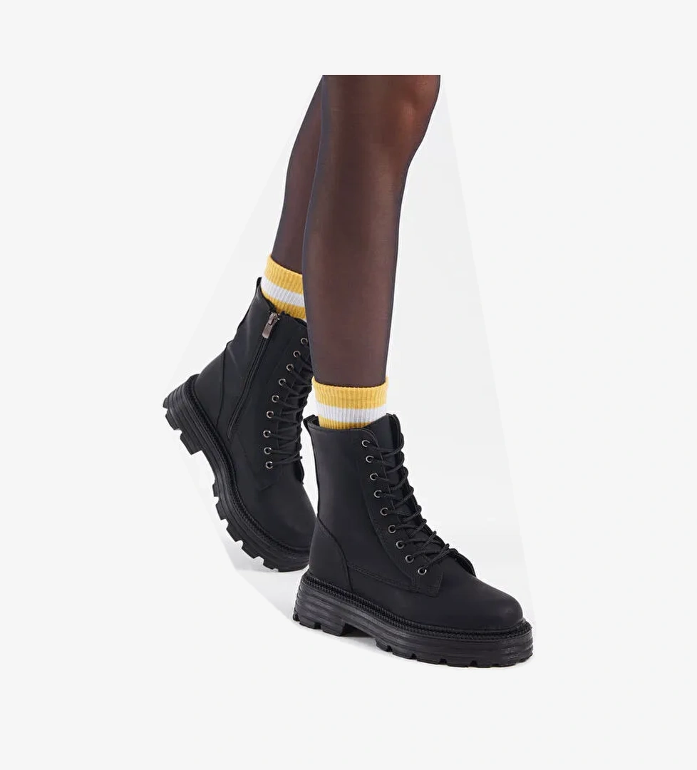 Kadın Siyah Cilt Poli Taban Rahat Kalıp Bağcıklı Bot