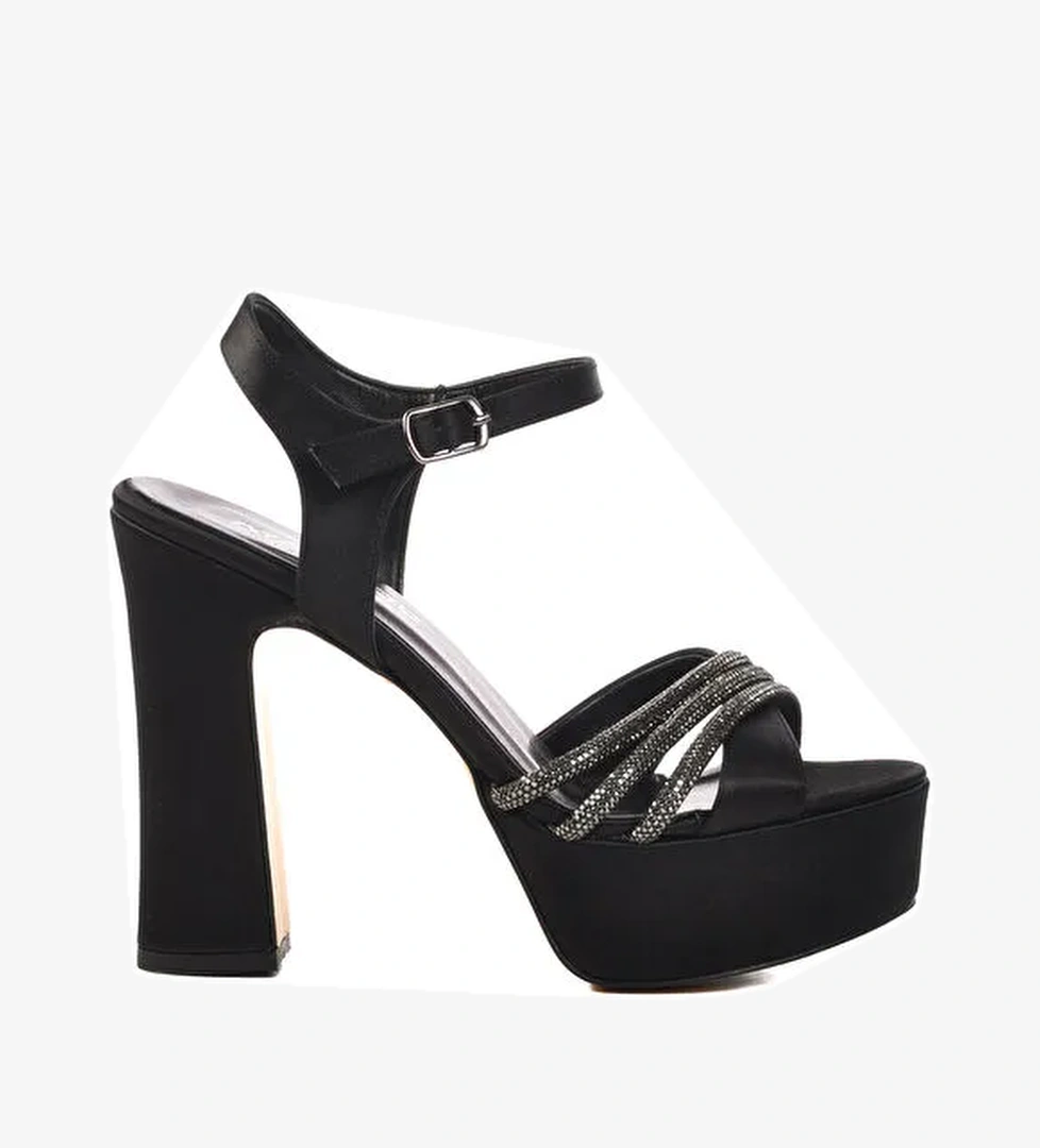 Siyah Saten Kadın Topuklu Abiye Ayakkabı 655413 Z