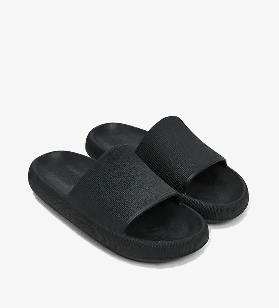 Deri Görünümlü Erkek Terlik