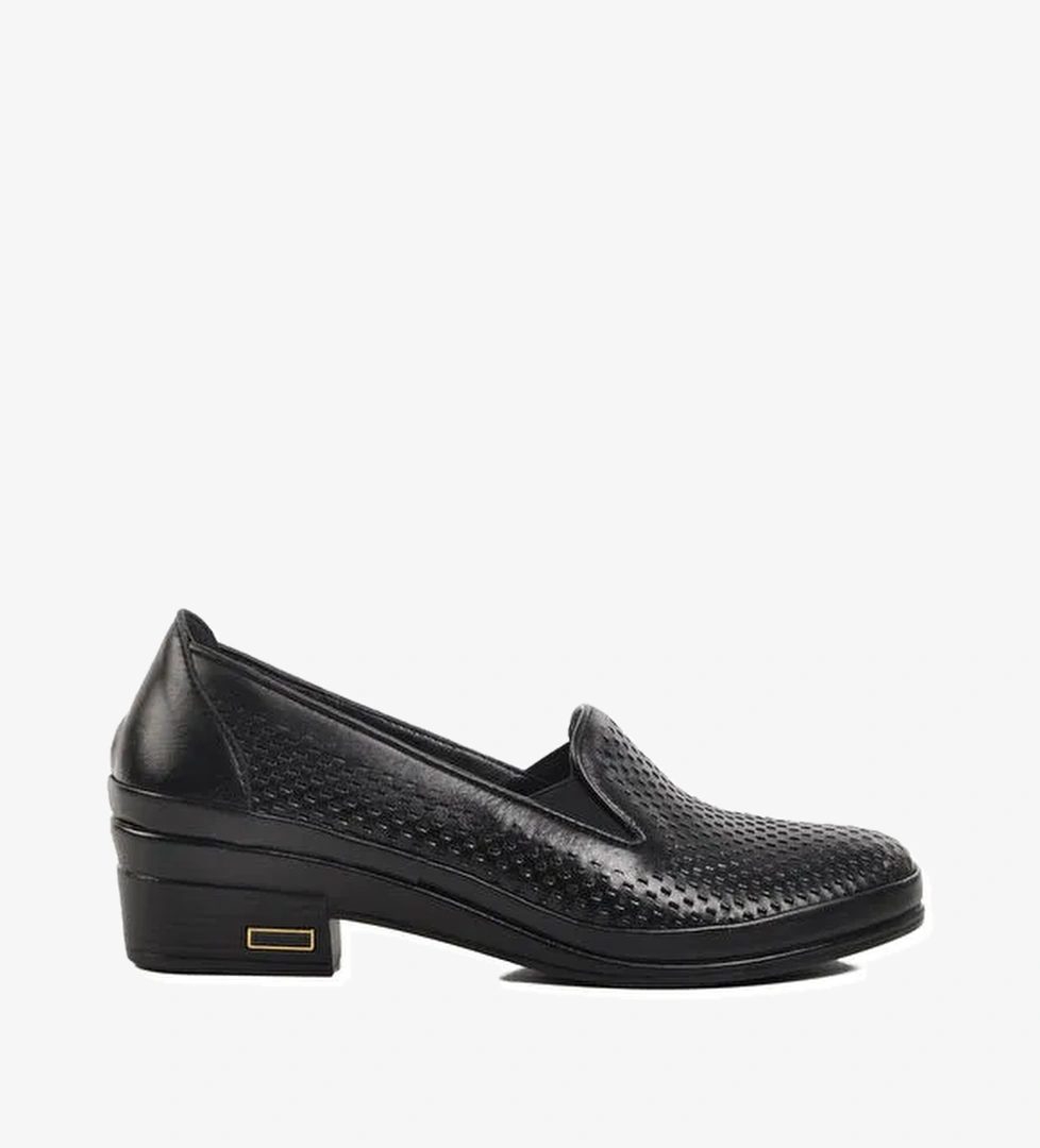 Siyah Hakiki Deri Kadın Klasik Ayakkabı Z230 Z - Görsel 1