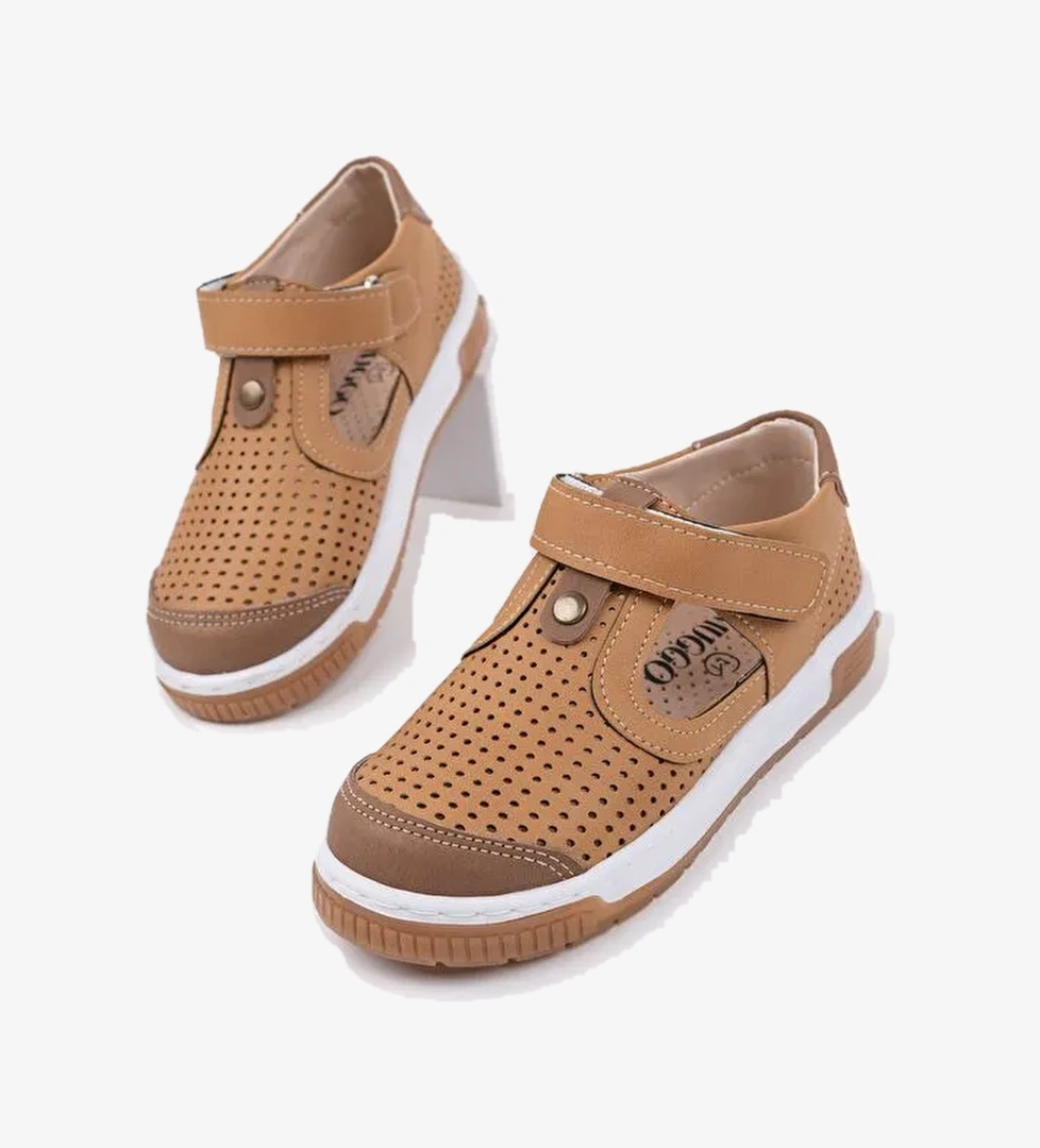 Muggo Pepe Cırtlı Delikli Günlük Hafif Taban Unisex Çocuk Ayakkabı model görseli