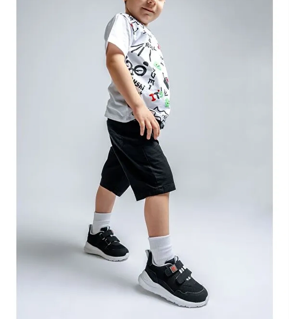 Erkek Çocuk Siyah Spor Ayakkabı