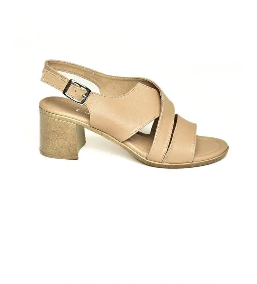 P5554519 Bej Kadın Sandalet