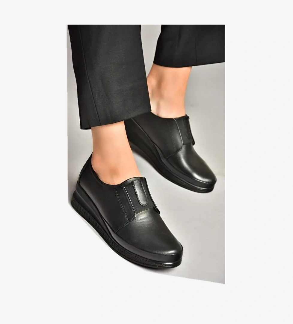 U5553011 Siyah Kadın Ayakkabı - Görsel 1