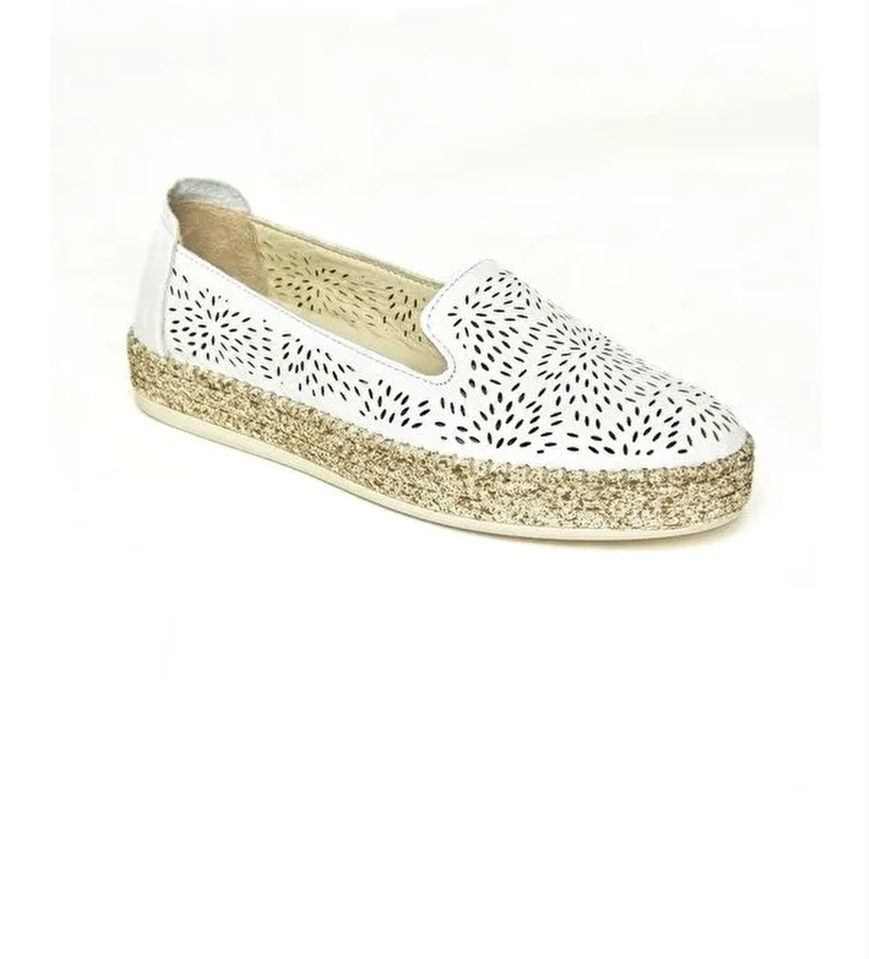 U5552001 Beyaz Kadın Ayakkabı