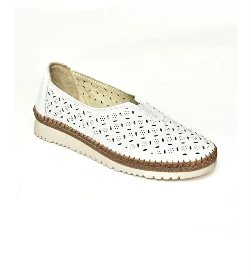 U5553002 Beyaz Kadın Ayakkabı