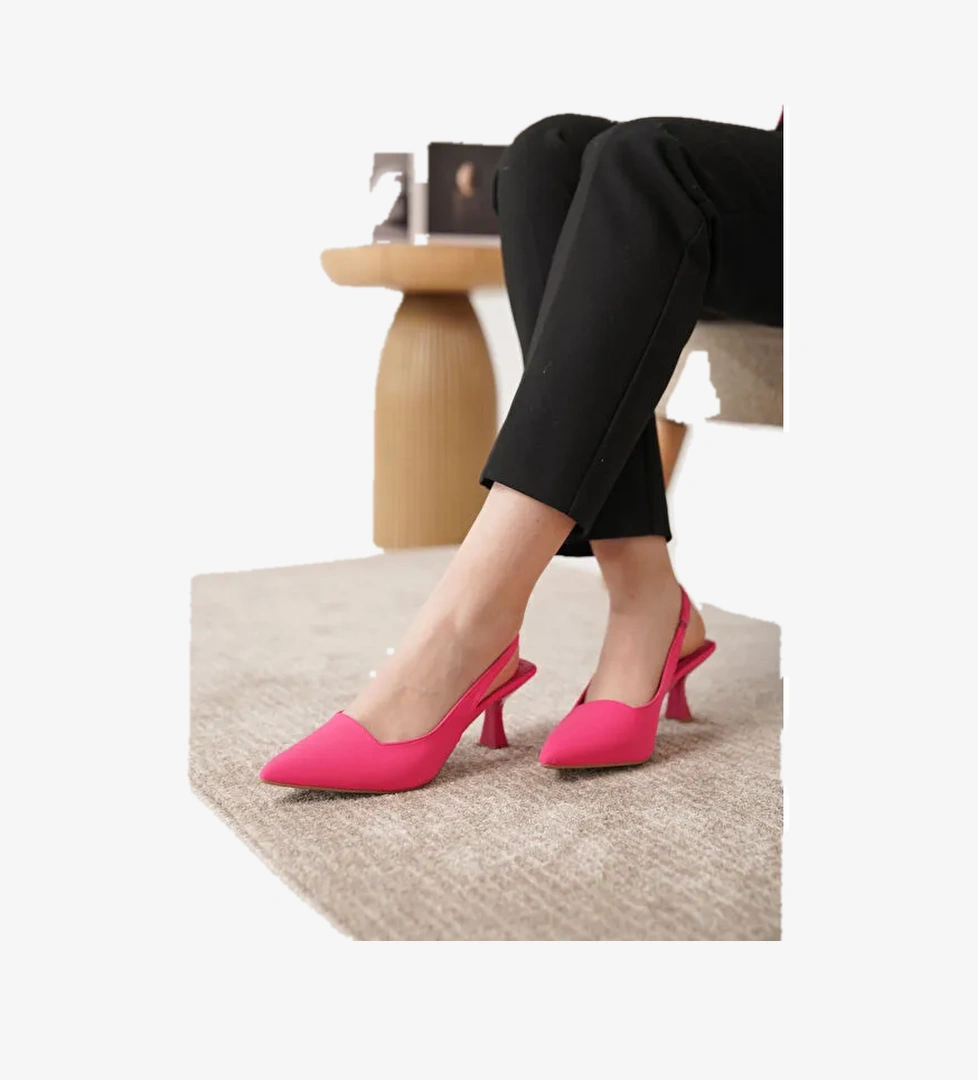 D052 Günlük Ortopedik Klasik Topuklu Kadın Ayakkabı