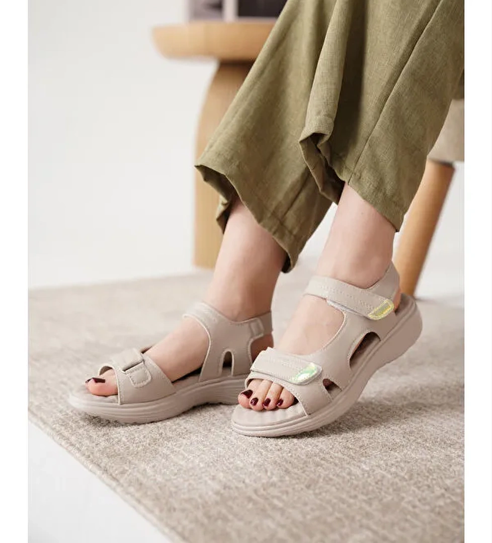 D0670 Günlük Full Ortopedik Arkadan Lastikli Konforlu Sandalet