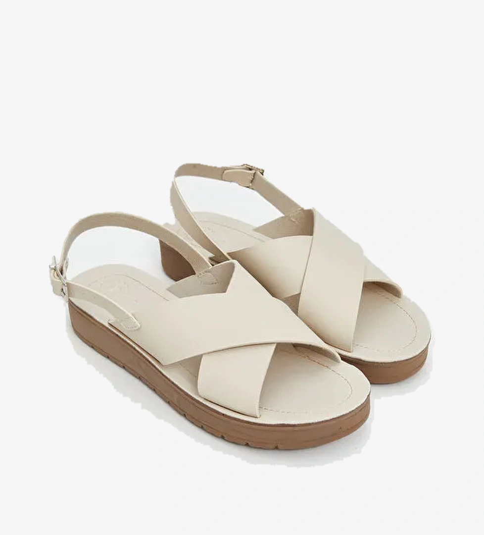 Çapraz Bantlı Kadın Sandalet - Görsel 1