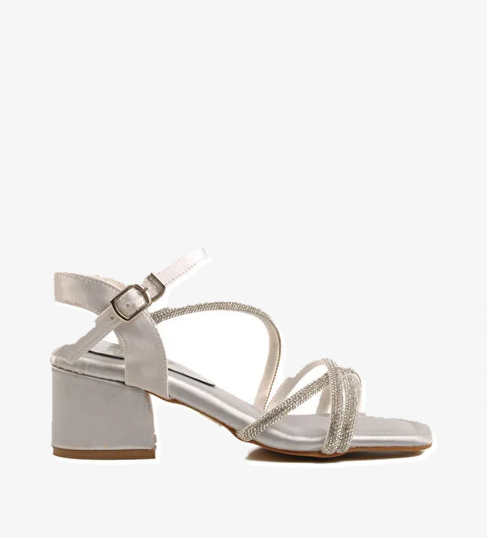 Gümüş Taşlı Kız Çocuk Sandalet 21 F - Görsel 1