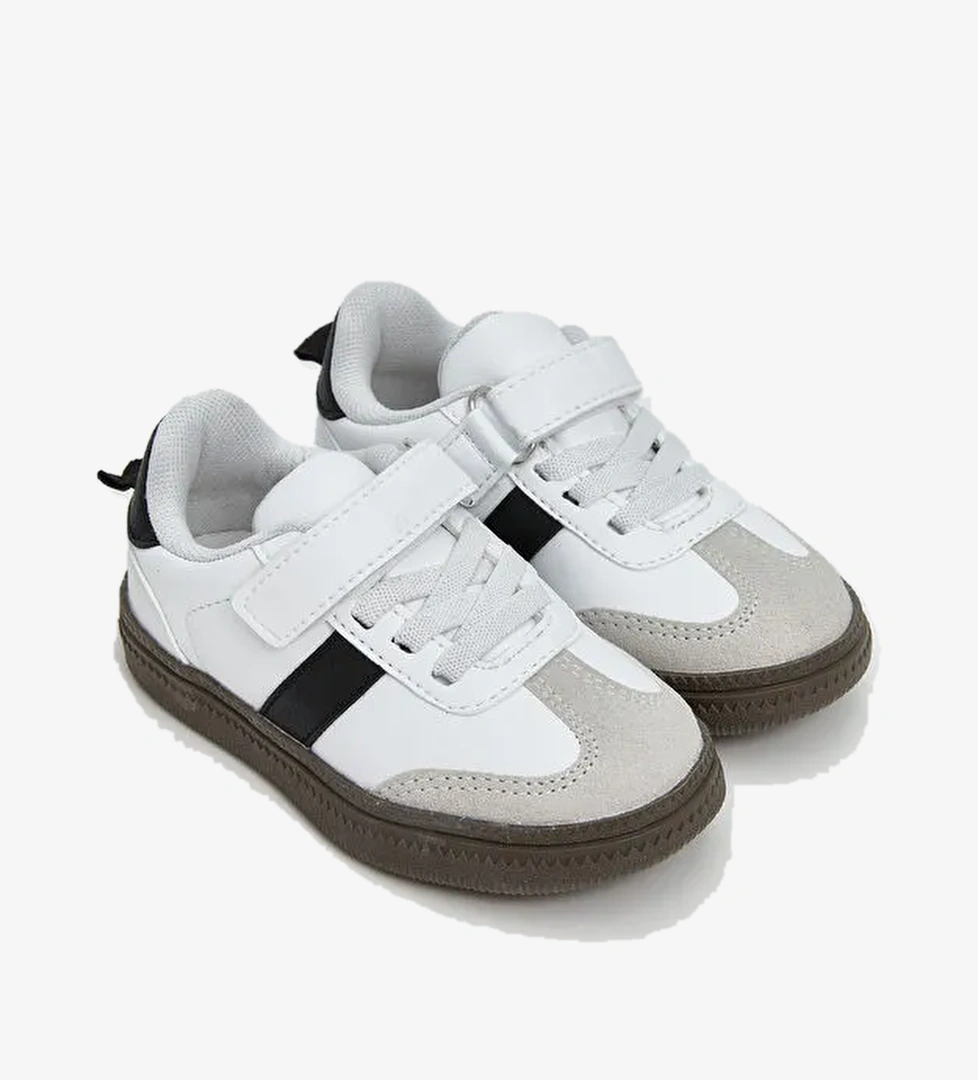 Lcw Steps Cırt Cırtlı Erkek Bebek Spor Ayakkabı model görseli