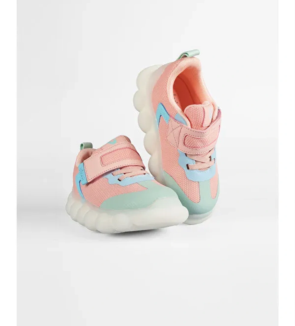 Bread Işıklı Kız Okul Öncesi Pudra Spor Ayakkabı - Görsel 1