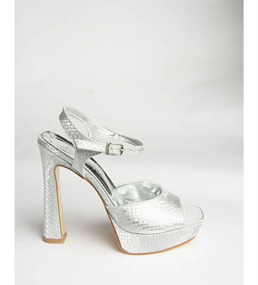 U2460825 Gümüş Kadın Topuklu Ayakkabı