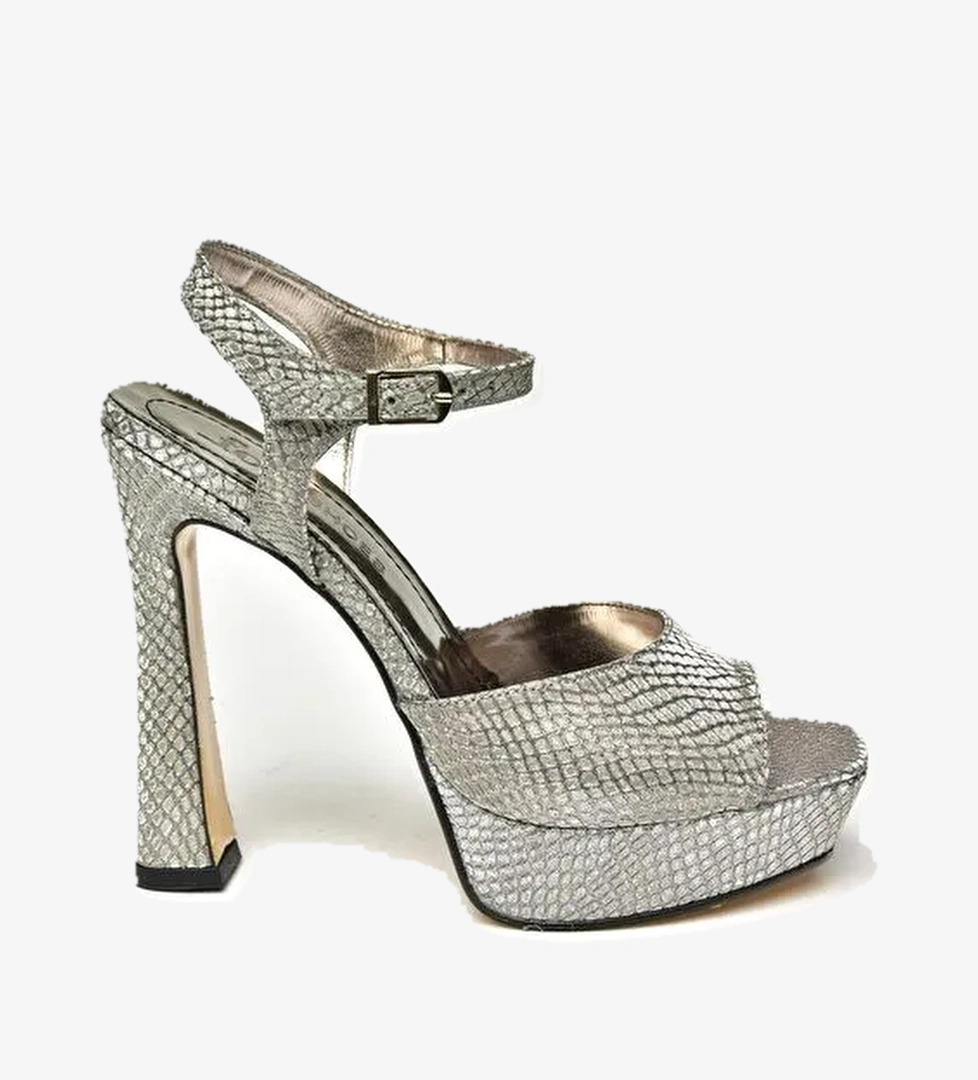 U2460825 Platin Kadın Topuklu Ayakkabı