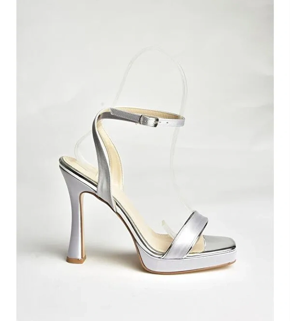 U5699181 Gümüş Kadın Topuklu Ayakkabı