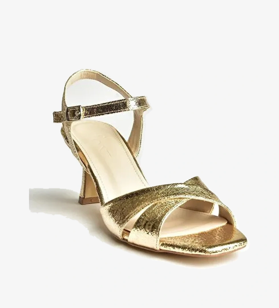 U5695213 Altın Kadın Topuklu Ayakkabı