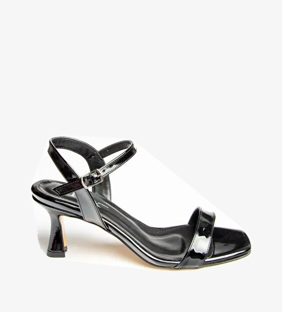 U5695199 Siyah Kadın Topuklu Ayakkabı