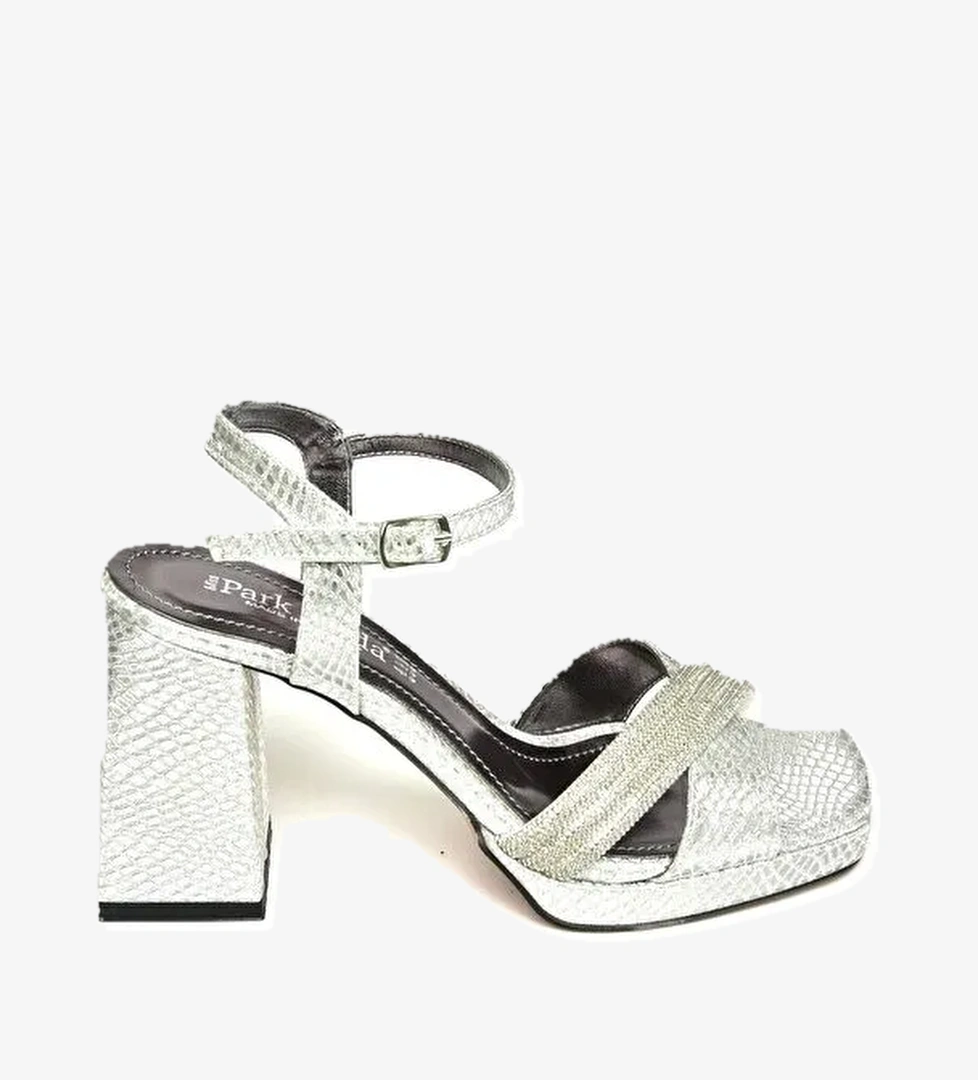 U8200098 Gümüş Kadın Topuklu Ayakkabı