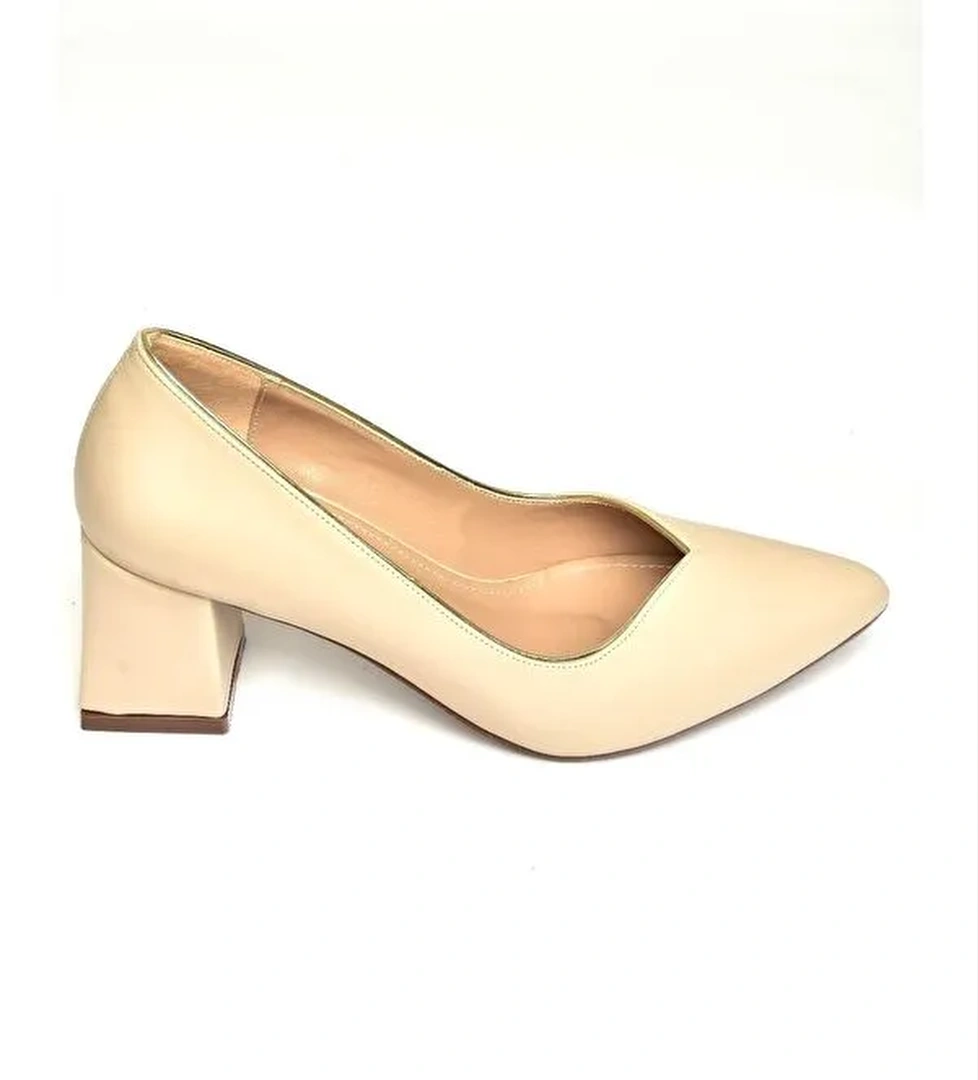 U8206211 Bej Kadın Topuklu Ayakkabı