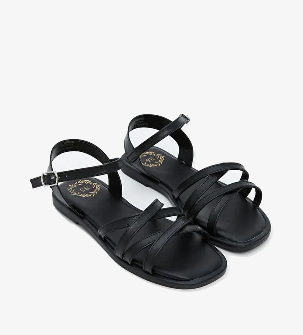 Deri Görünümlü Kız Çocuk Sandalet - Görsel 1