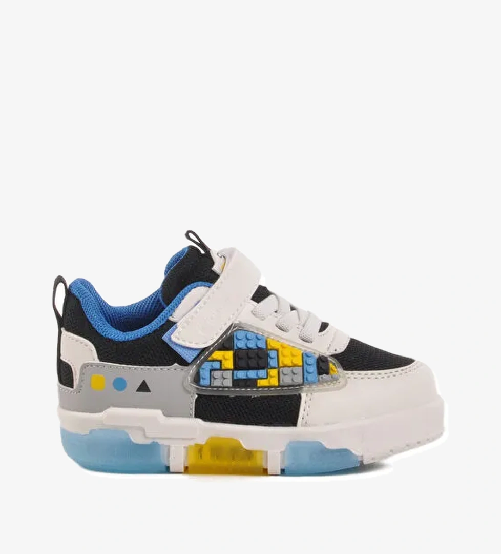 Beyaz Cırtlı Fileli Işıklı Kız Çocuk Spor Ayakkabı Legos B