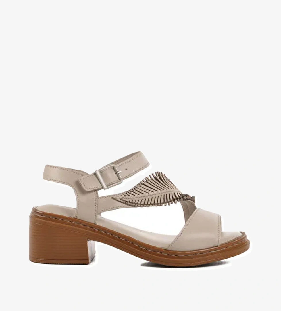 Gümüş Hakiki Deri Kadın Topuklu Sandalet 25020310Y Z