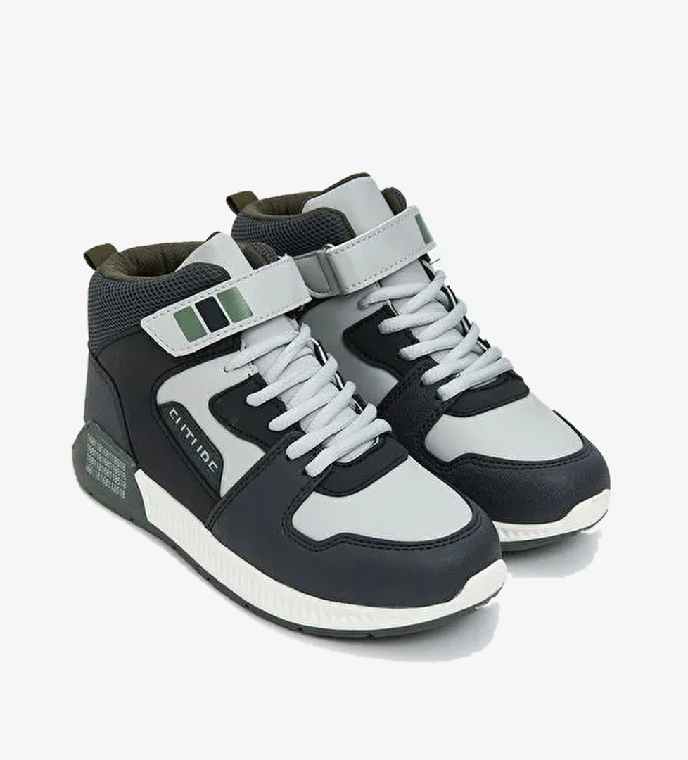 Bağcık ve Cırt Cırtlı Bilek Boy Erkek Çocuk Spor Ayakkabı - Görsel 1