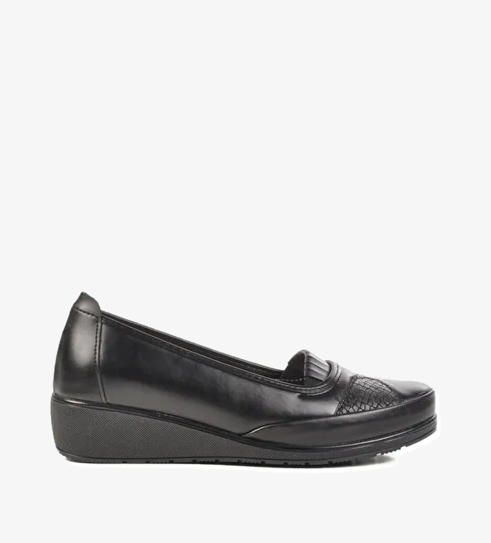 Siyah Hakiki Deri Kadın Casual Ayakkabı 177 Z - Görsel 1