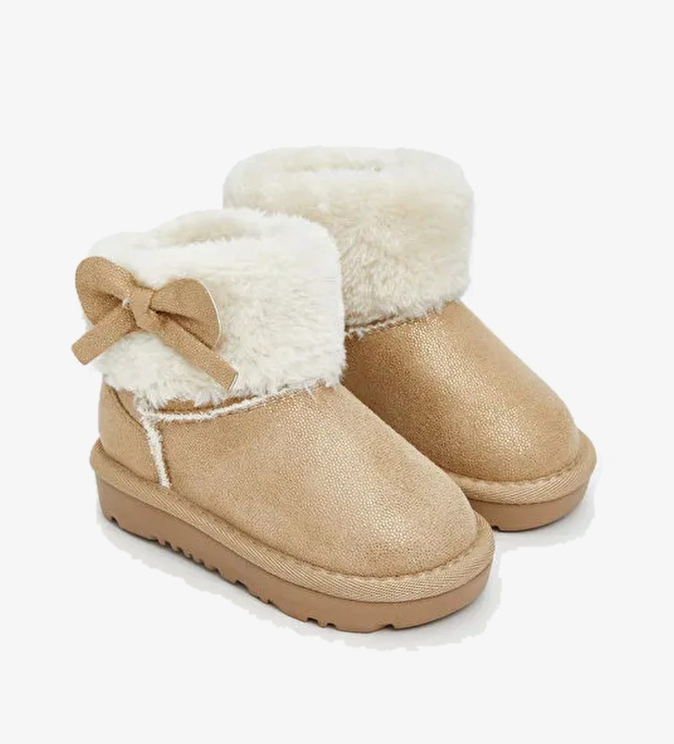 Süet Görünümlü Kız Bebek Bot - Görsel 1