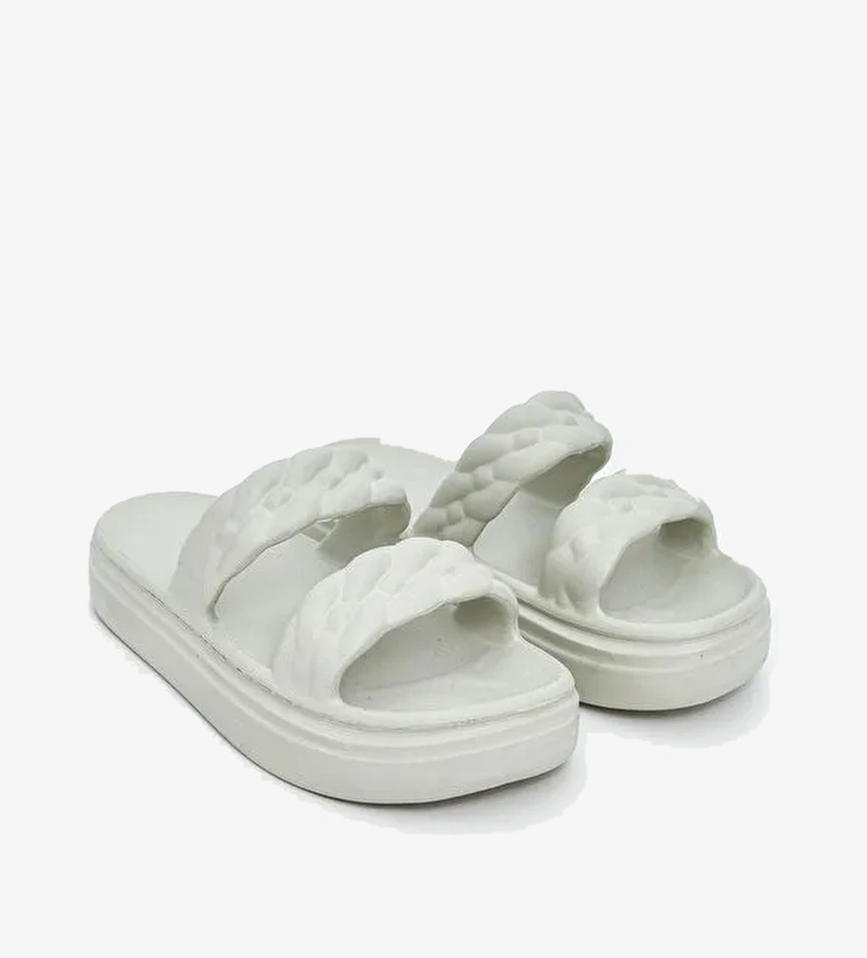 Çift Bantlı Kadın Terlik