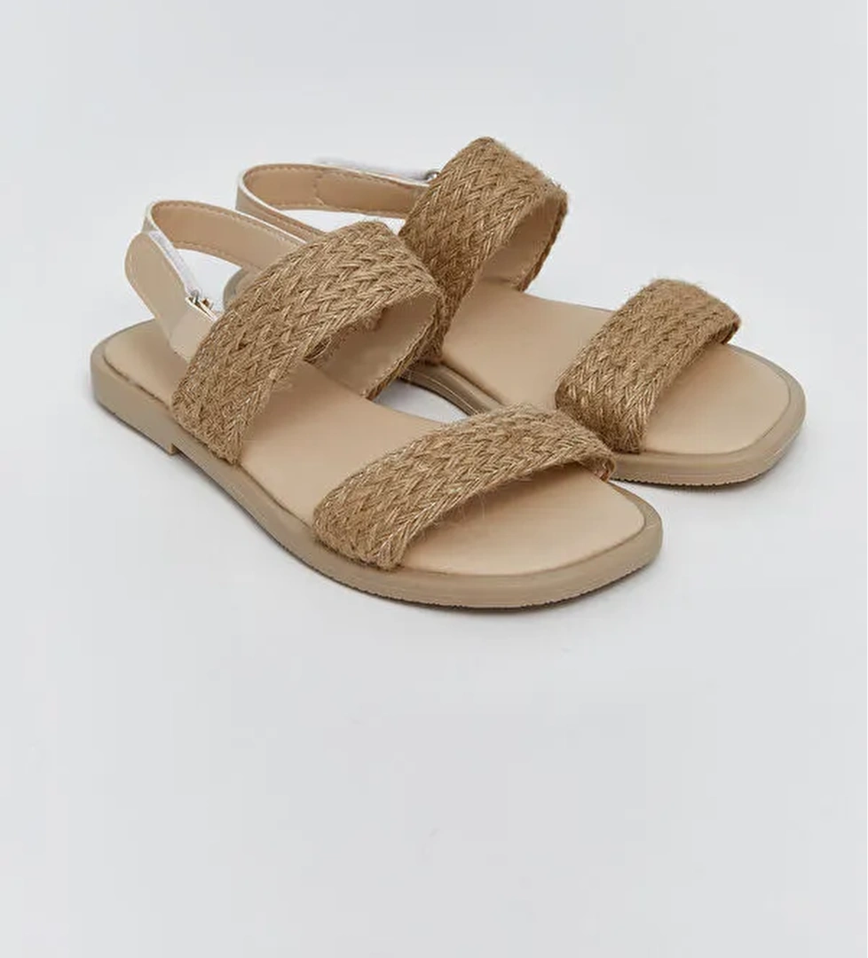 Hasır Bantlı Kız Çocuk Sandalet - Görsel 1