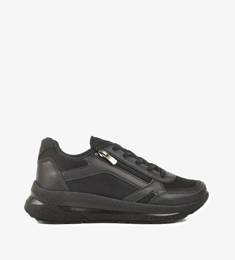 Siyah Fileli Hafif Kadın Spor Ayakkabı 2420 G