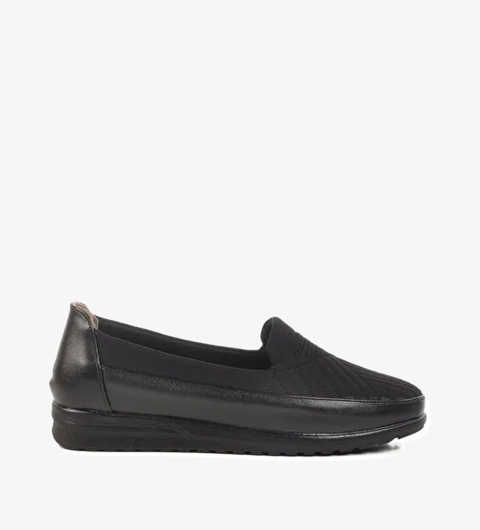 Siyah Jel Taban Anatomik Kadın Casual Ayakkabı 226 Z