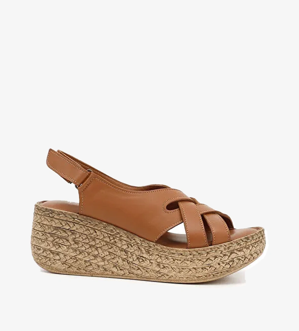 Kadın Cırt Bantlı Hakiki Deri Dolgu Tabanlı Sandalet - Görsel 1