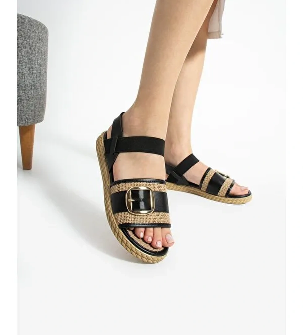 Rosa Hasır Detaylı Tokalı Kadın Sandalet