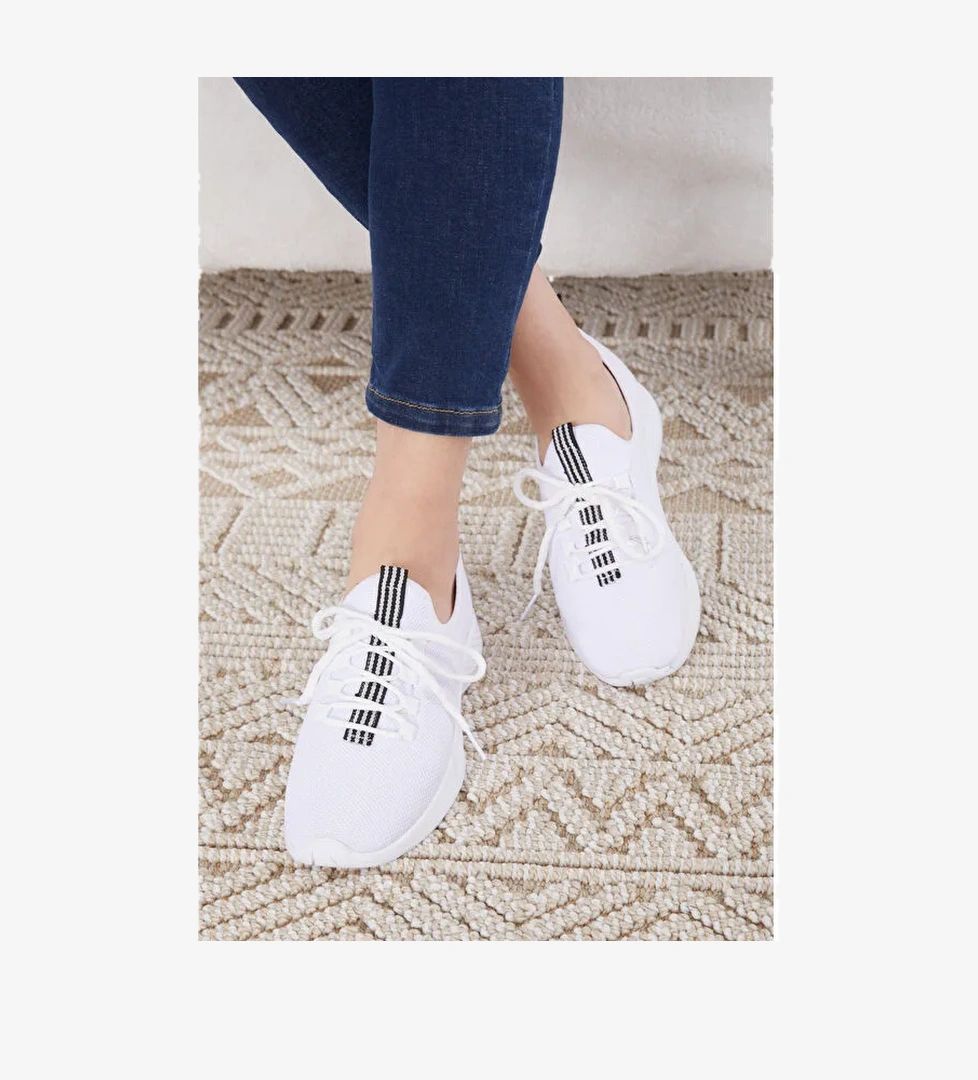 Kadın Beyaz Spor Ayakkabı - 27070