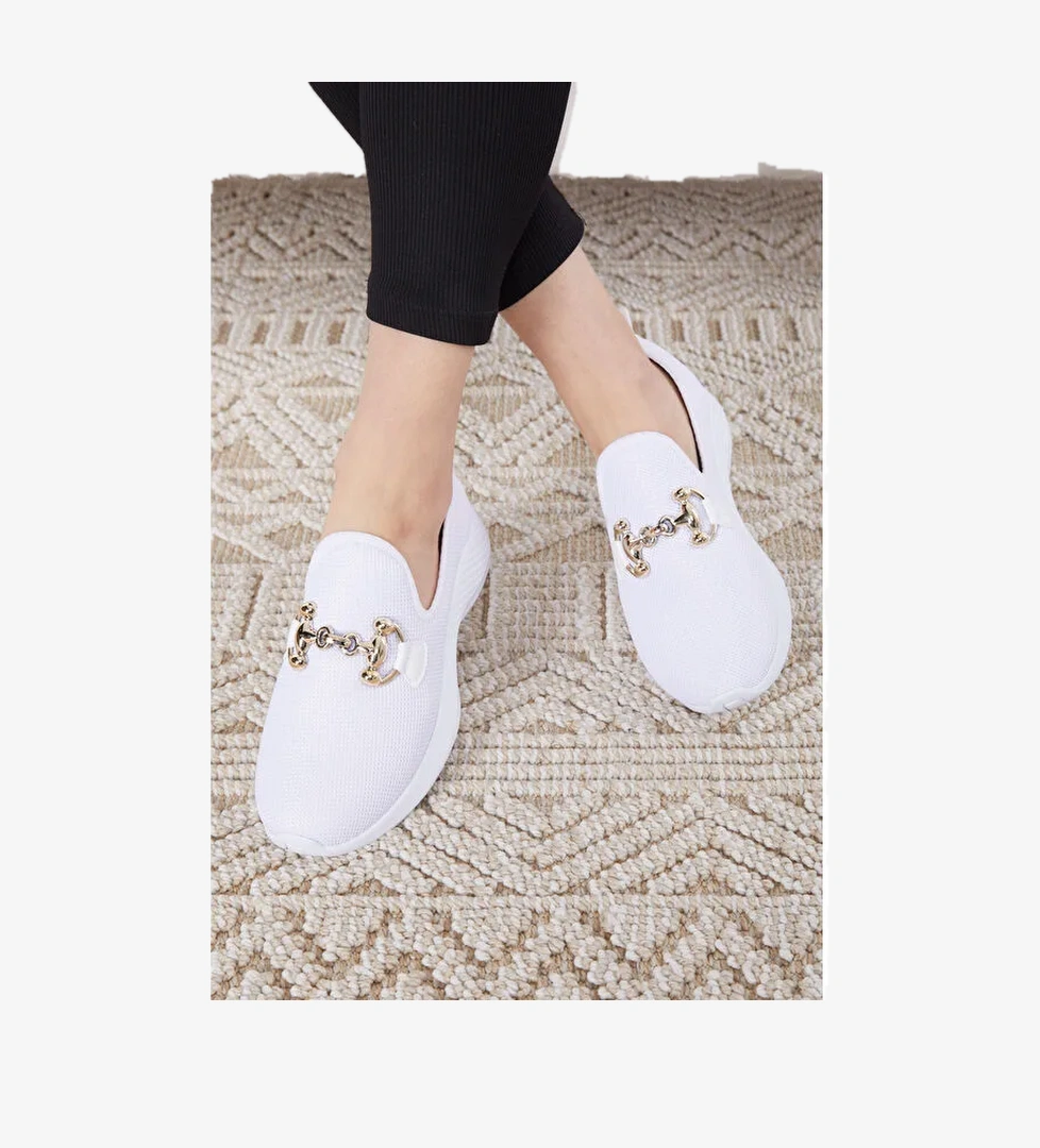 Kadın Beyaz Tokalı File Spor Ayakkabı - 27093