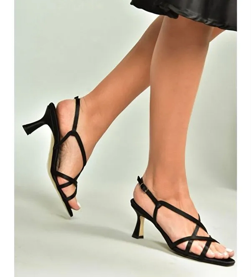 Siyah Kadın Topuklu Ayakkabı U5695197