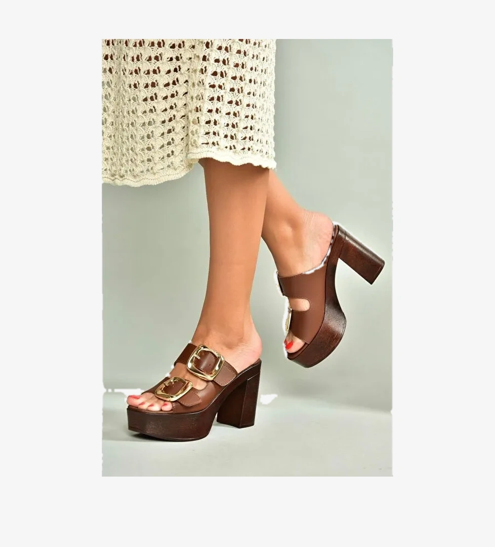 Fox Shoes Kahverengi Kadın Terlik U8203766 model görseli